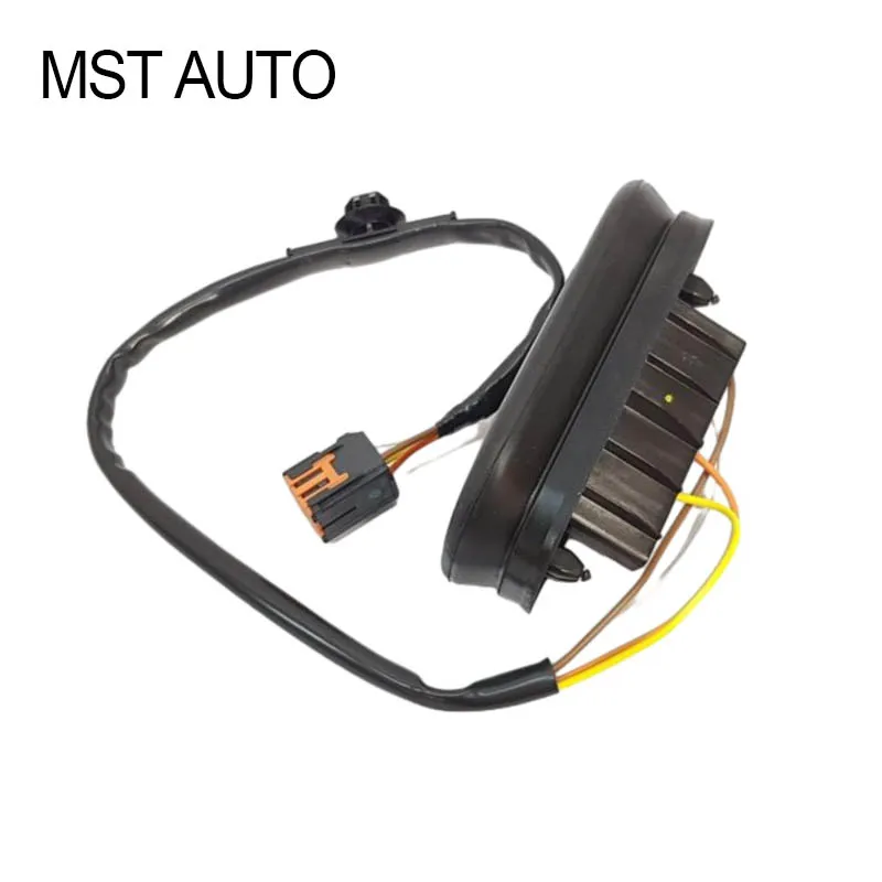 Serrure de porte arrière compatible pour Master 3, Movano B, Nissan NV400 (à partir de 2010) fermeture centralisée. PORTE ARRIÈRE BATTANTE | 906123257R 8200766888