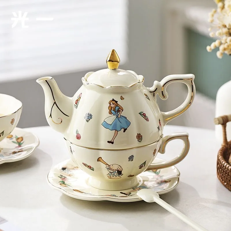 

Girl and Rabbit Ceramic Teapot Coffee Cup Luxury Gift Box Cup and Pot Dish Set Birthday Gift Tea Pot Set