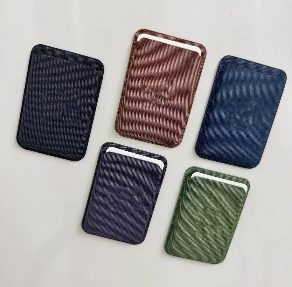 Premium Woven Magnetic Card Holder with MagSafe Compatibility
