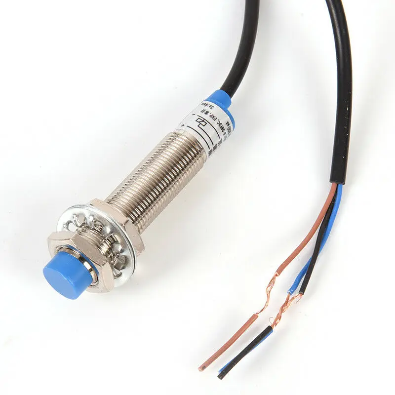 Interruptor de proximidad capacitivo, sensor de cabeza azul, medición de distancia, 3 cables, CC, PNP, NO 5mm, 1 piezas/por M12