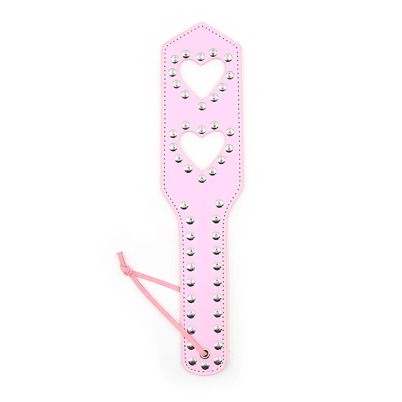 31.5cm Heart Shaped Hollow Paddle Riding Crops Flogger Horsewhips Spikes Rivet Inlay Leather Spanking Paddle Slapper 6