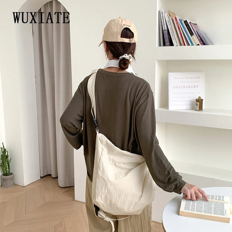 

WUXIATE Casual lazy style single shoulder crossbody bag female summer all simple large capacity commuter nylon bag