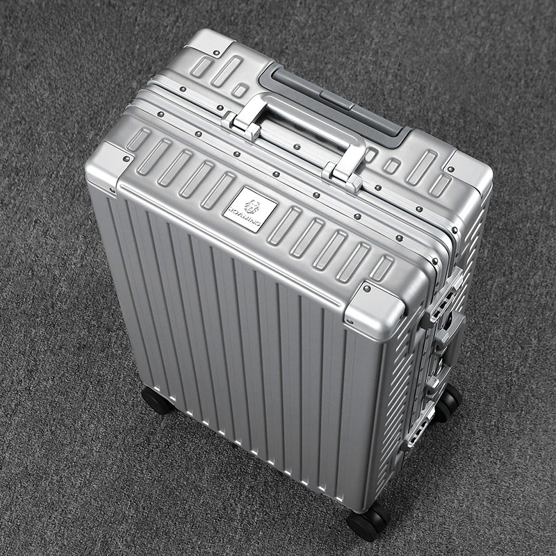 Рисунок 4 - Чемодан JPXB, Дорожный чемодан с алюминиевой рамкой