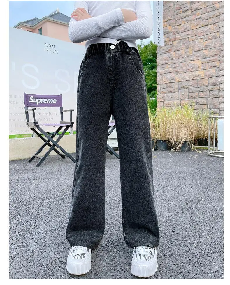 2026 نمط فضفاض غير رسمي للمراهقات جينز سميك للخريف والشتاء مستقيم واسع الساق من قماش الدنيم بنطلون جينز دافئ للأطفال