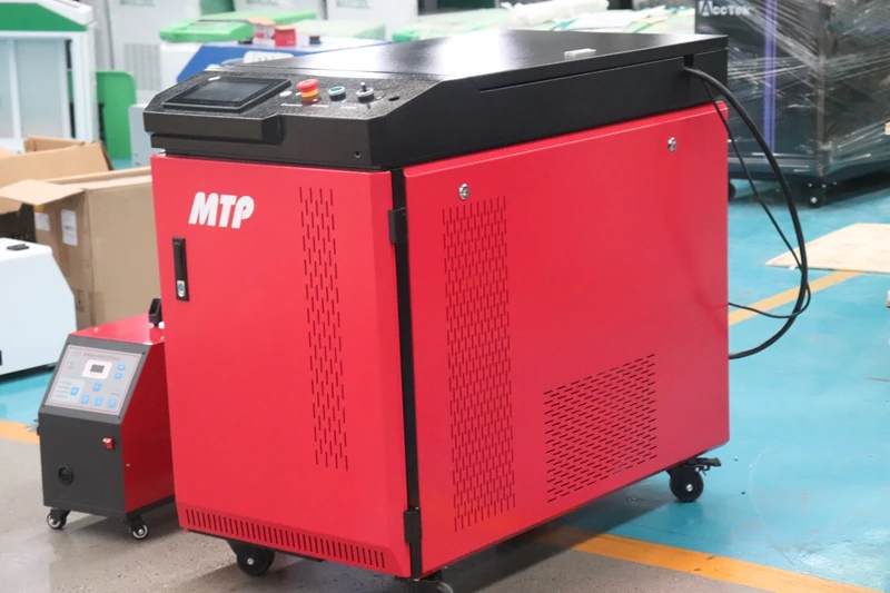Industrial Fiber Laser Cleaning Machine 1000W 1500W Handheld Laser Clean Machine Rust Removal Surface Laser Cleaner 5