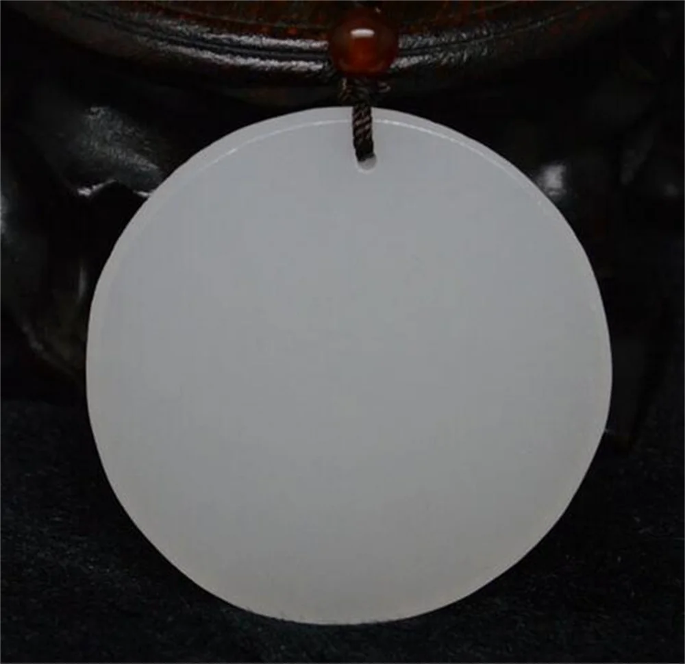 中国白砡 彫刻 白色 天然石 古董品 芸術的な中国の彫刻が施され