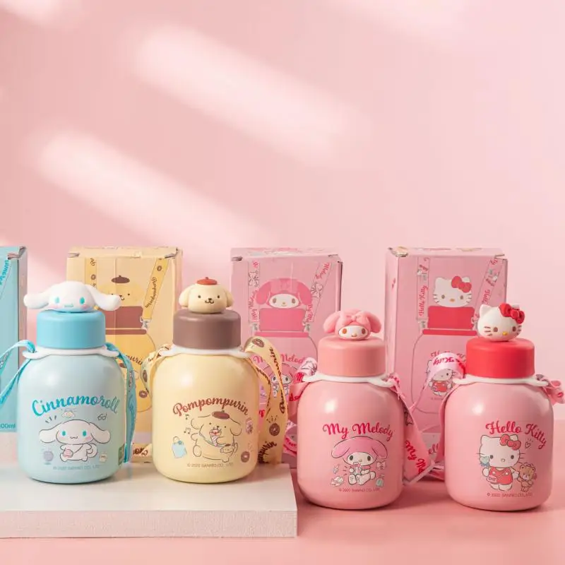 

Sanrio Hellokitty 300 мл Термос бутылка для воды мини порез Аниме Дети нержавеющая сталь Изолированная чашка мини портативные вакуумные фляжки