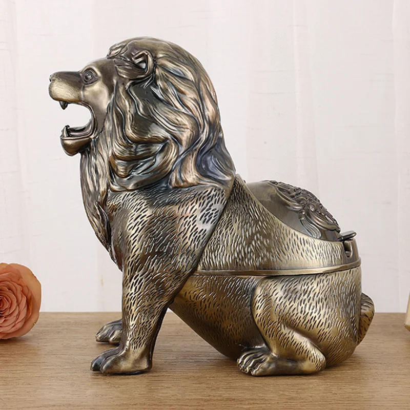 lion model metal Ashtray with lids smoking accessories cigarette ashtray for boyfriend's gift