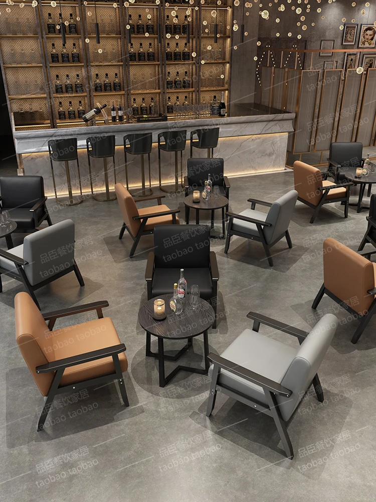 Рисунок 2 - Ретро-Кофейня из массива дерева