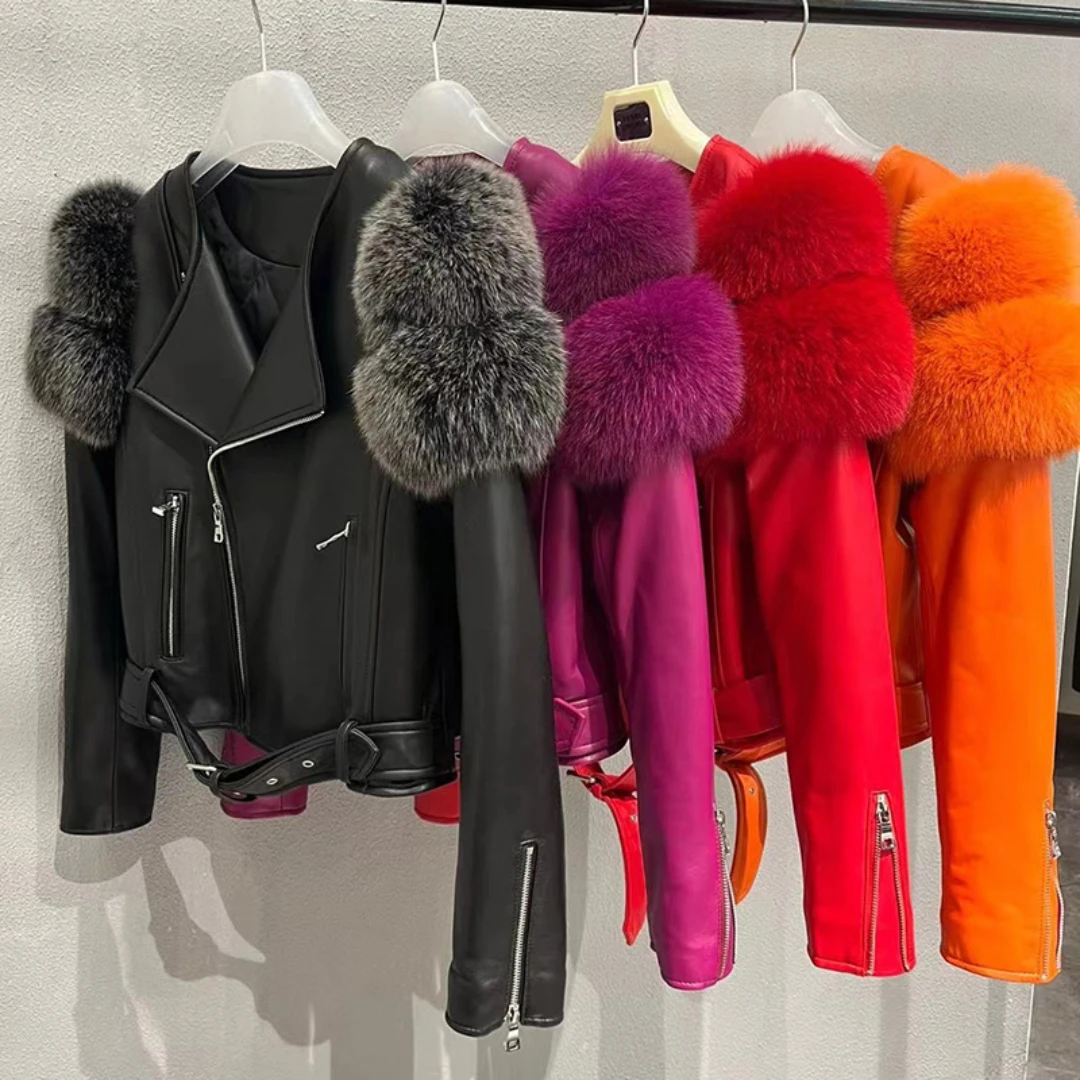 

2023 Women's Autumn Winter New Fox Fur Sleeve Sheepskin Genuine Leather Jacket European and American fashion Ladies Short Coat