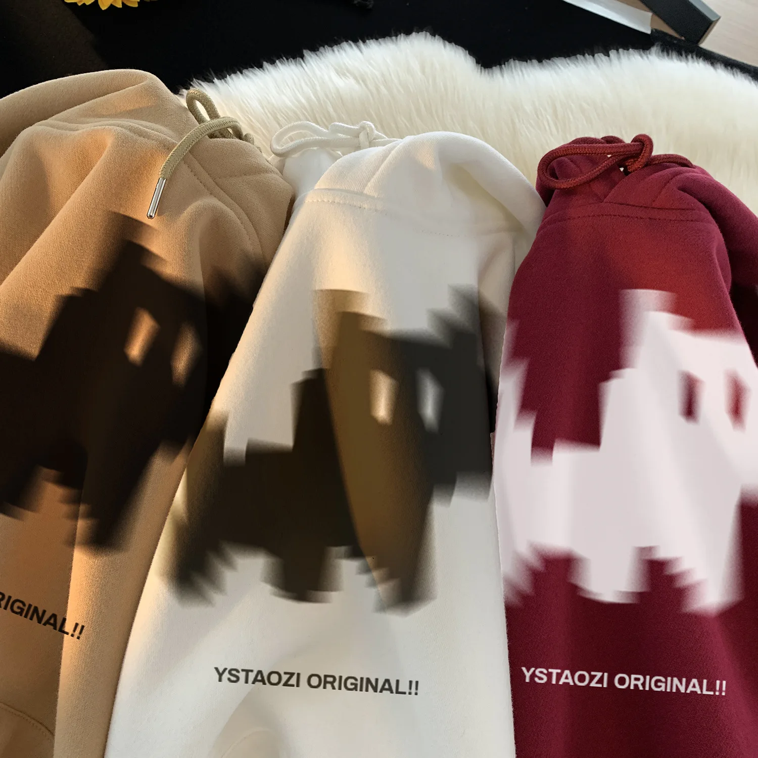 Рисунок 4 - Толстовка с принтом котят