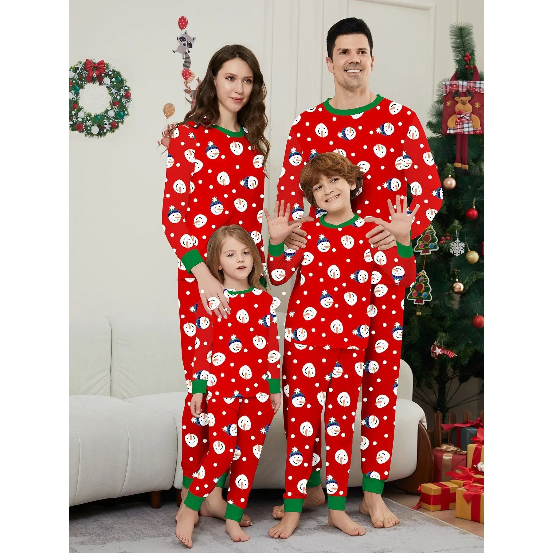 thumbnail image 1 of Pijamas suaves navideños, conjuntos familiares a juego, ropa de dormir estampada, conjunto para mamá, hija, papá, hijo, ropa de bebé a juego, pijamas navideños, 1 of 5
