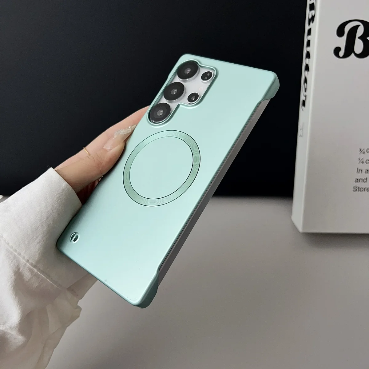 Slim Frameless Metallic Paint Hard PC Case with Frosted Cooling Cover