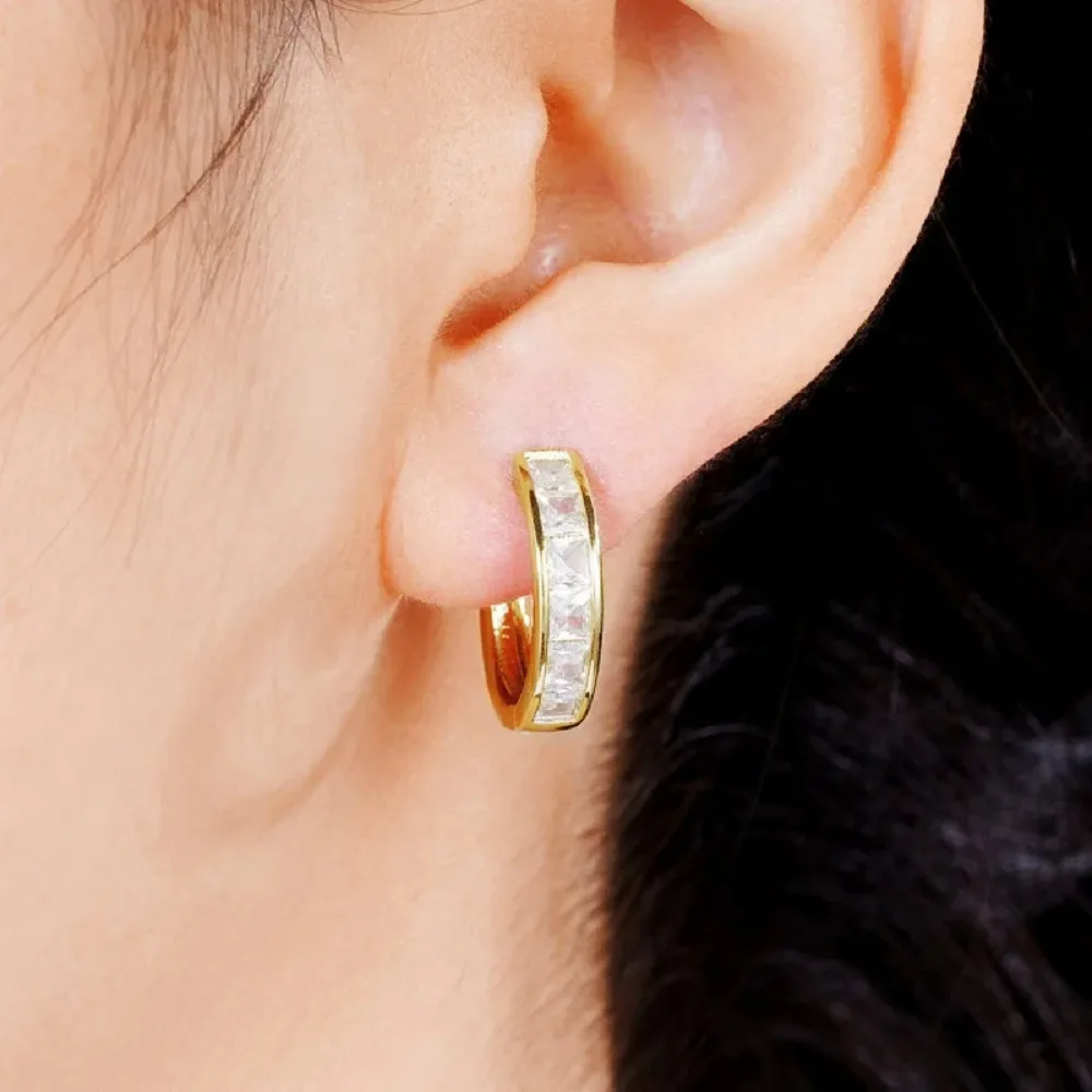 Huitan Classic Design Women Hoop Earrings Princess Square Cz Simple Elegant Female Accessories Versatile Jewelry