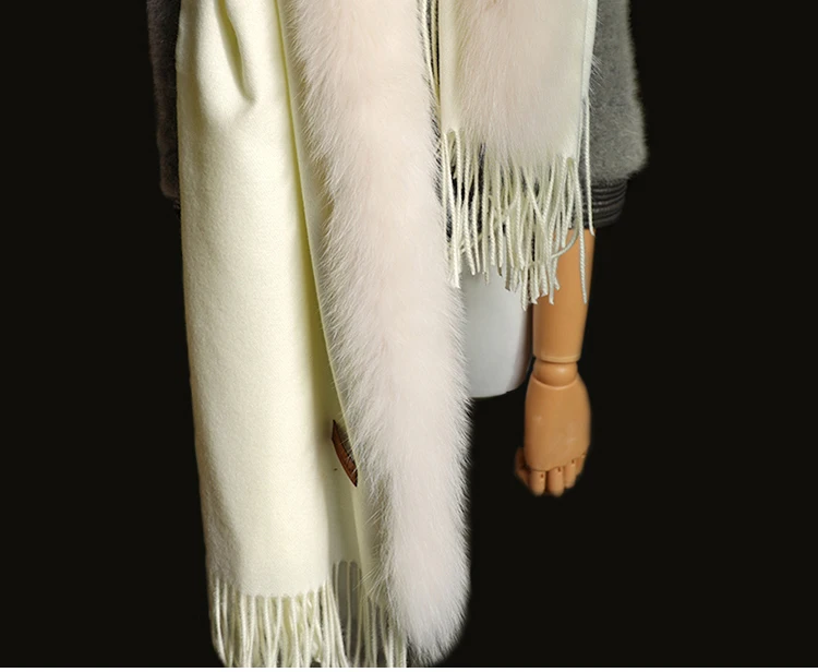 100 % reine Wolle, neuer Schal aus echtem Fuchspelz, Schal, Umhang, flauschig, großer Damen-Pelzkragen, Quastenschal-Zubehör für Herbst und Winter – Detail 4