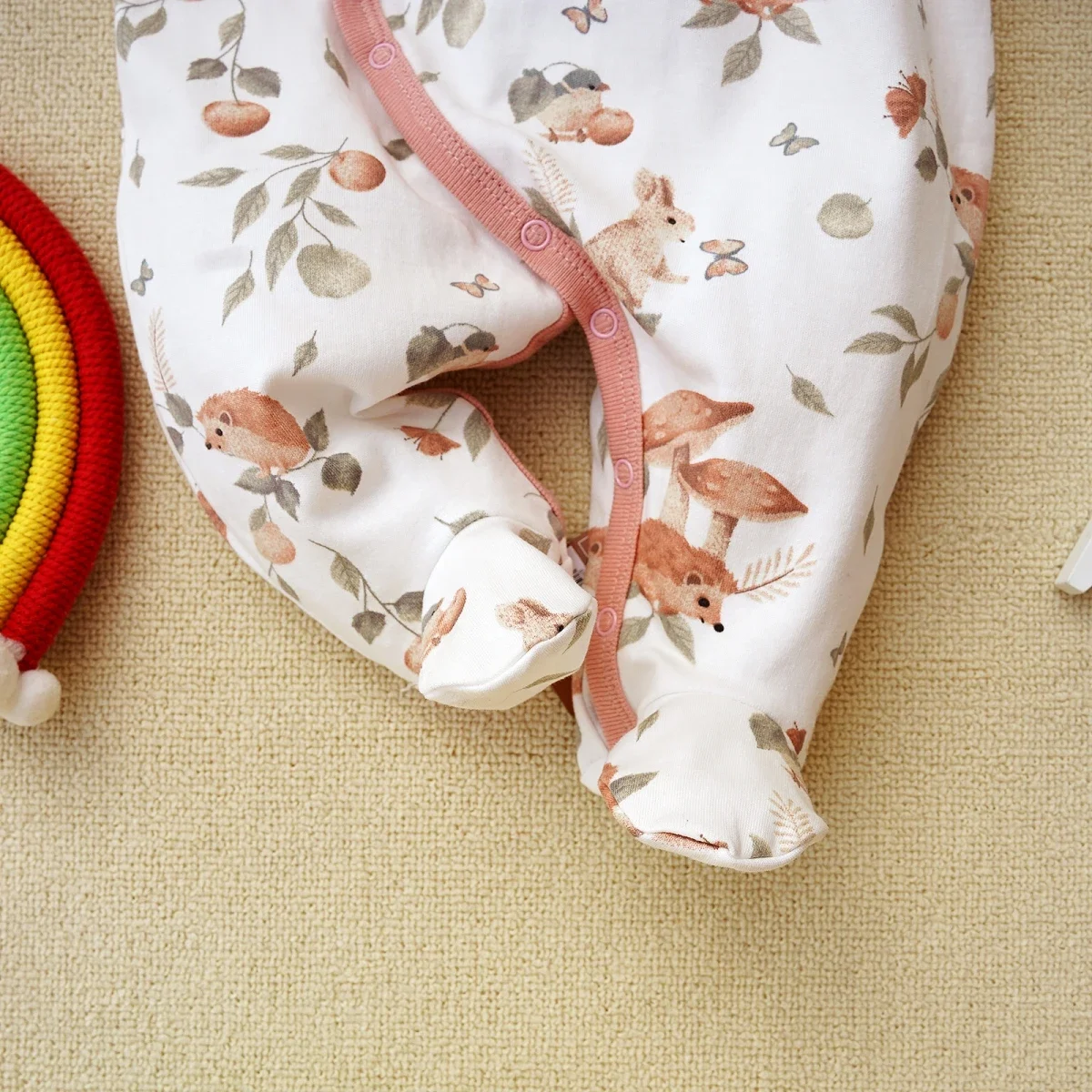 Baby clothes Baby sleepsuit 3-12 months baby girl footies rompers cartoon little hedgehog print baby crawling clothes newborn full moon home clothing