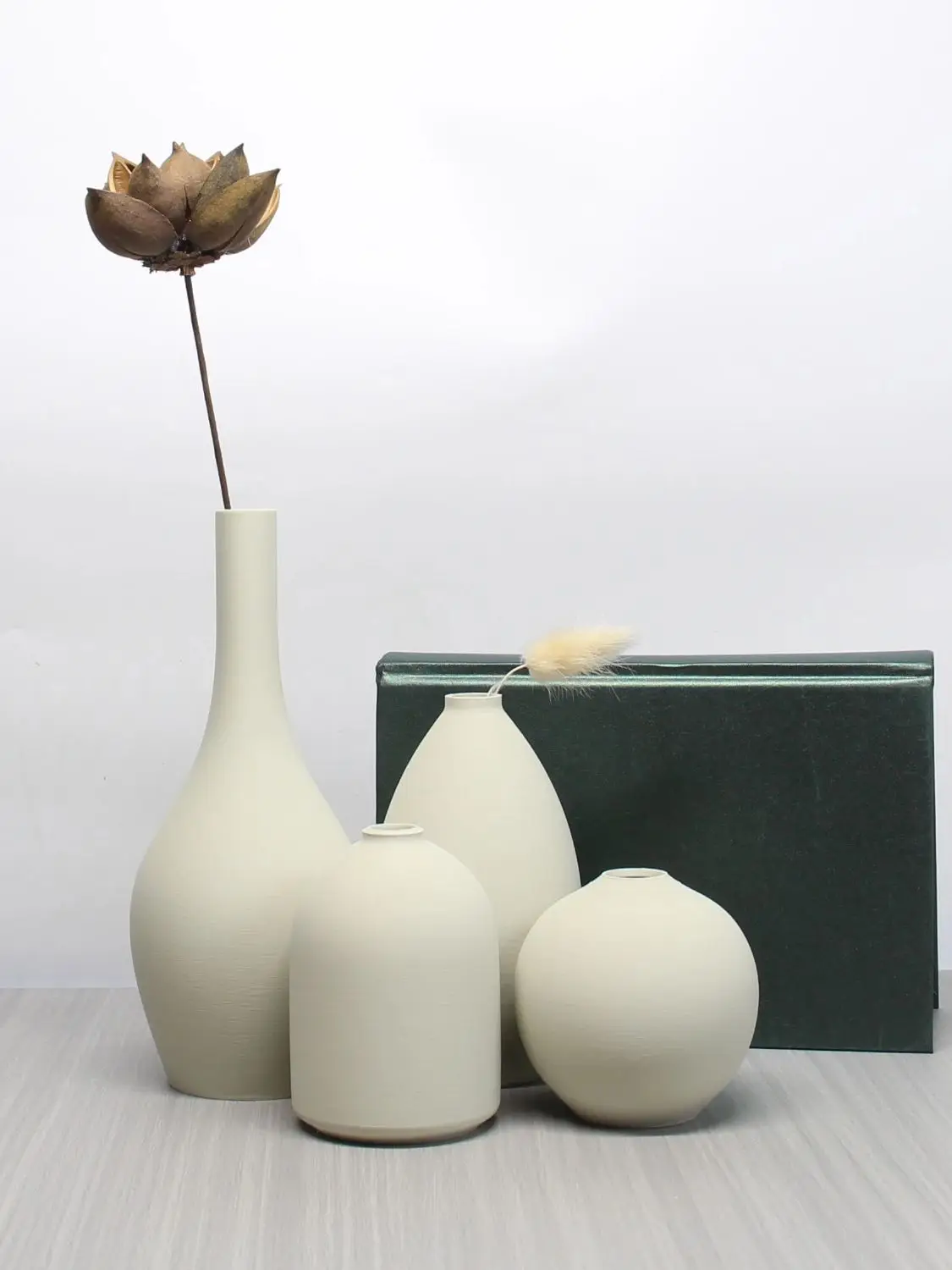 4-Piece Minimalist Art Vase Set