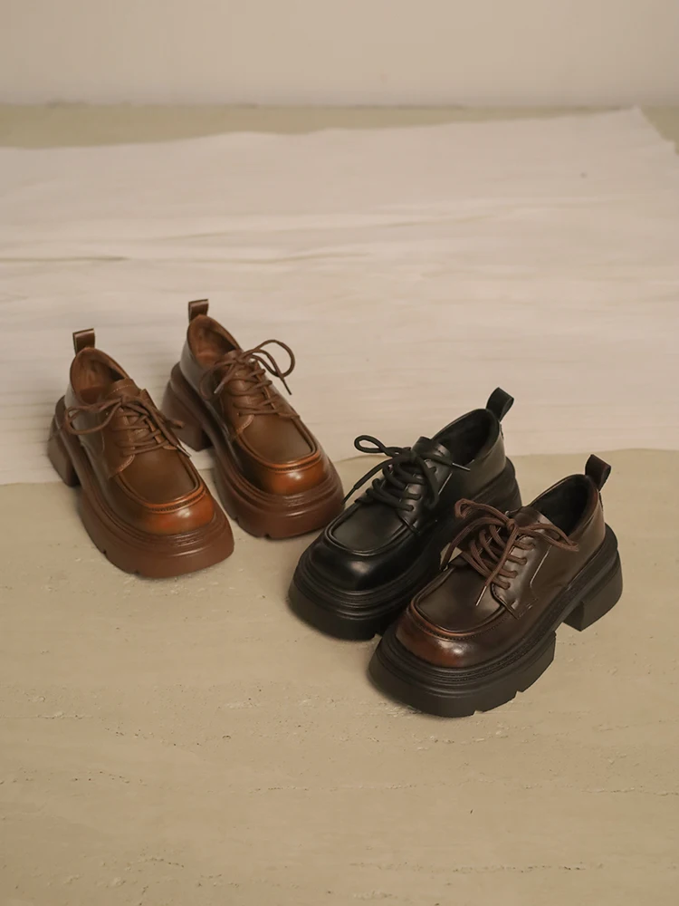 

Женские туфли-оксфорды на платформе с закрытым носком, повседневные женские кроссовки на плоской подошве, с круглым носком, кожаные кроссовки с мехом и Сабо