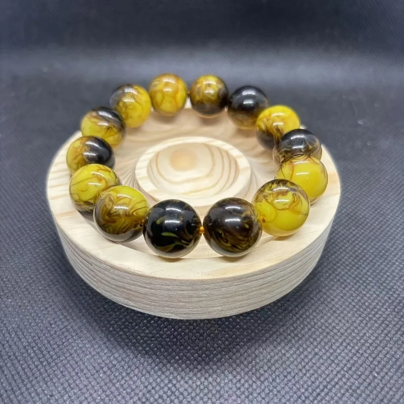 Chic Amber Bead Bracelet - Unique Fashion Accessory Design