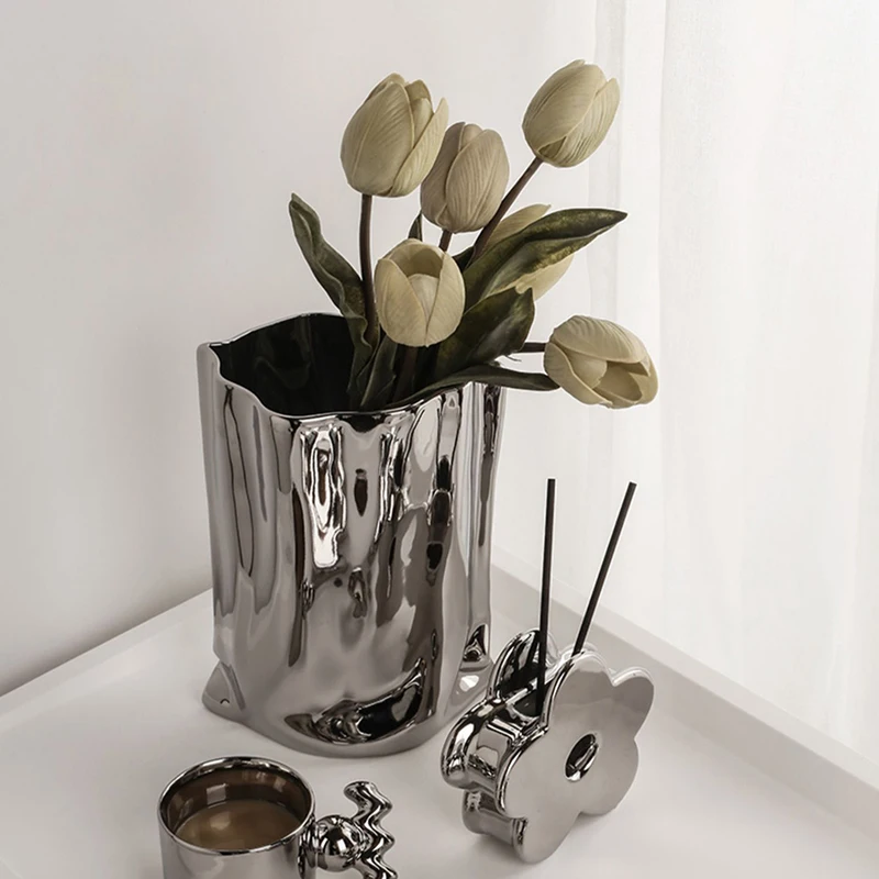 

Indoor Living Room Vase Home Aesthetic Luxury Garden Desk Modern Flower Vase Ceramic Office Accessoires Maison House Decoration