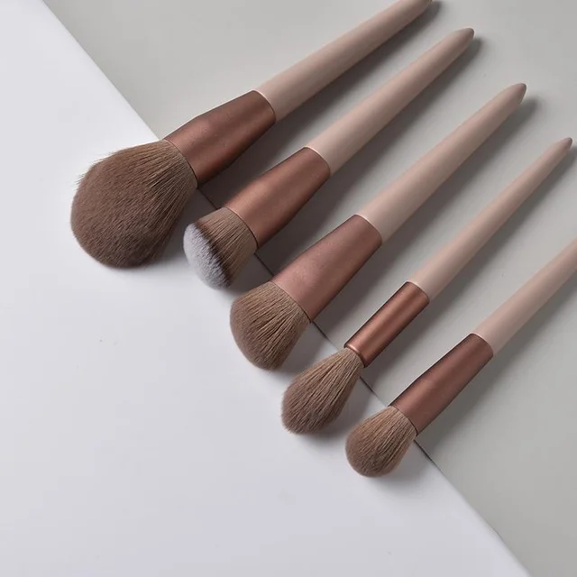 13pcs Professional Makeup Brush Set Soft Fur Beauty Highlighter Powder Foundation Concealer Multifunctional Cosmetic Tool 4