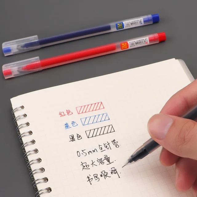 삼각형 로드 니들 젤 펜으로 매끄러운 글쓰기 경험을 만끽하세요