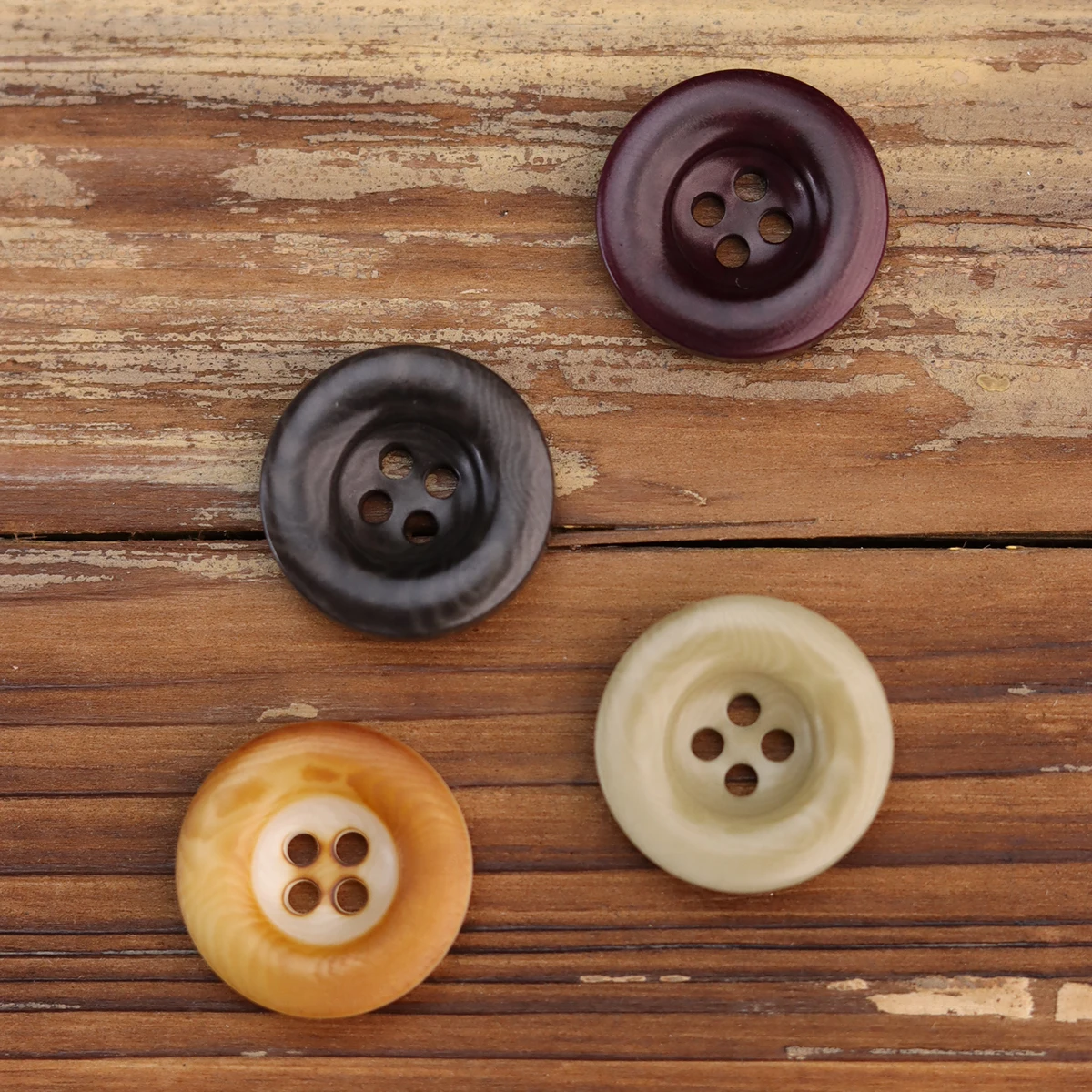 6pcs 2024 NEW Muku Corozo Buttons For Clothing Round Thick Rim 4 Hole Scorched Green Purple Sewing Accessories Green Grey Button 3