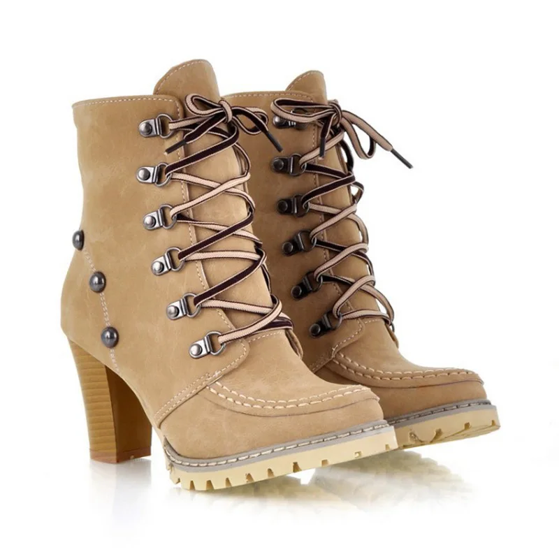 Botas Retro de moda para mujer, botas coreanas de tacón alto con remaches antideslizantes, botas cortas de talla grande 34-43
