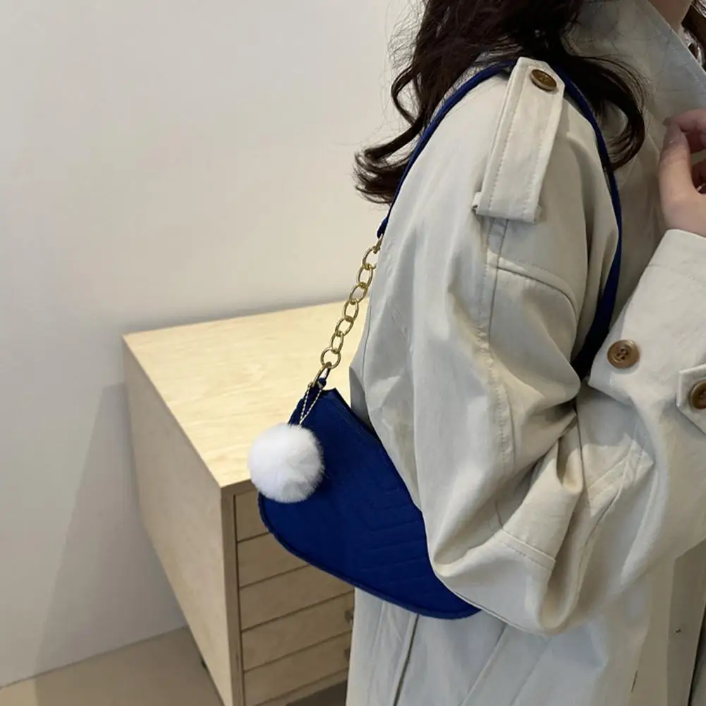 Einfarbige Pompon Filz Schultertasche Winter Neue Mode Unterarmtasche Kleine Quadratische Handtasche Niedliche Lässige Umhängetasche Mädchen Geschenk – Detail 12