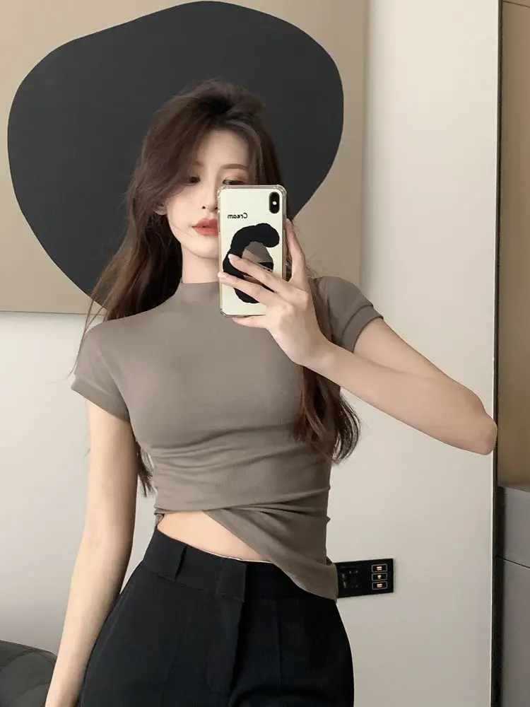 WTEMPO T-shirt a maniche corte da donna Mezza dolcevita Tendenza estiva Top tutto-fiammifero T-shirt sottile sexy Tinta unita Y2k Top 2023469_voghion.com