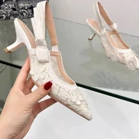 Sandales à talons hauts en cuir véritable avec broderie en tissu, sandales blanches pour femmes 2025, chaussures de mariage sexy, chaussures de soirée 1