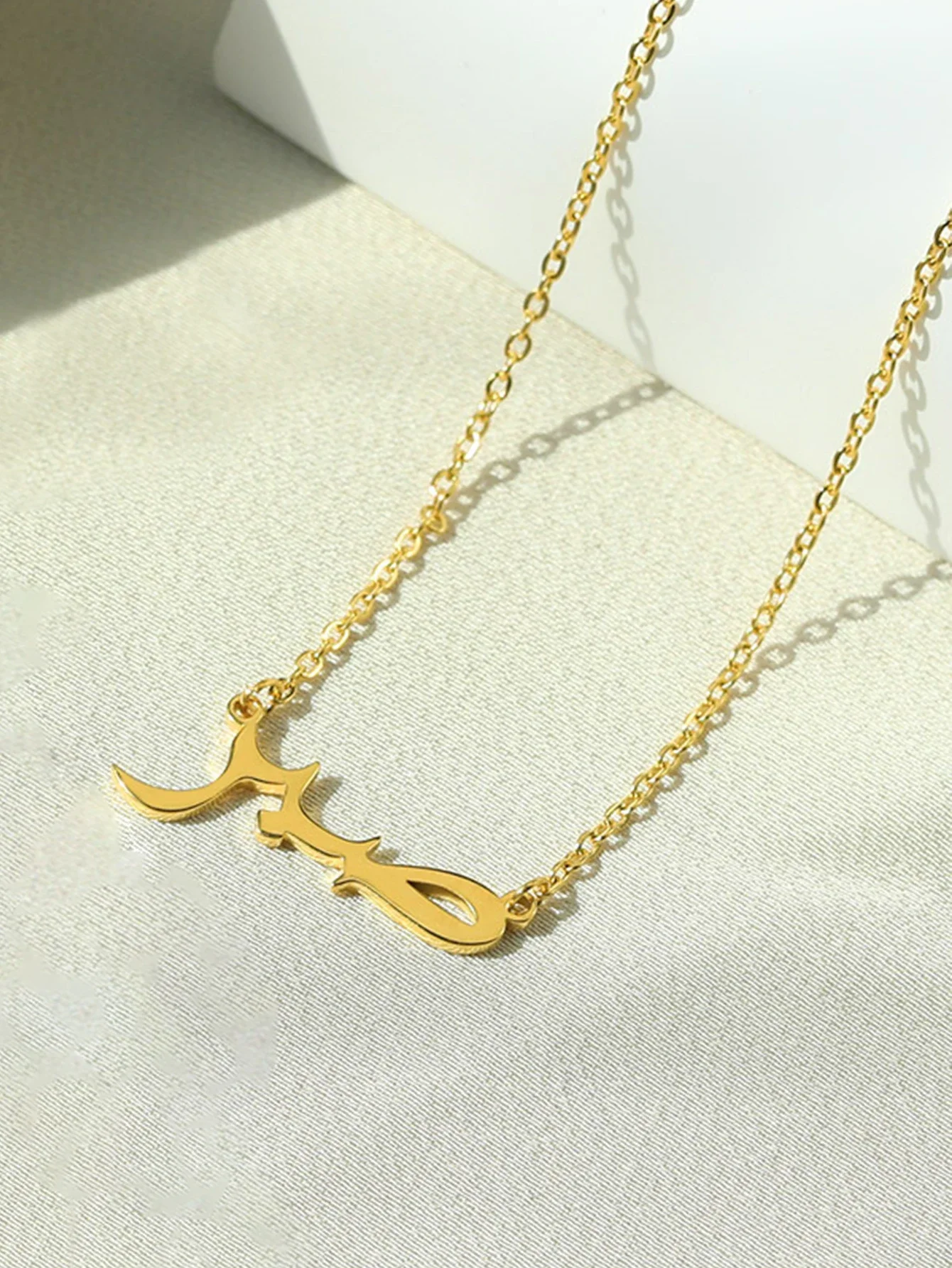 

1 шт., женское ожерелье из нержавеющей стали с надписью «Love God»