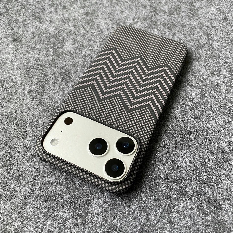 Luxury Slim Carbon Fibre Pattern Frameless Shockproof Phone Case