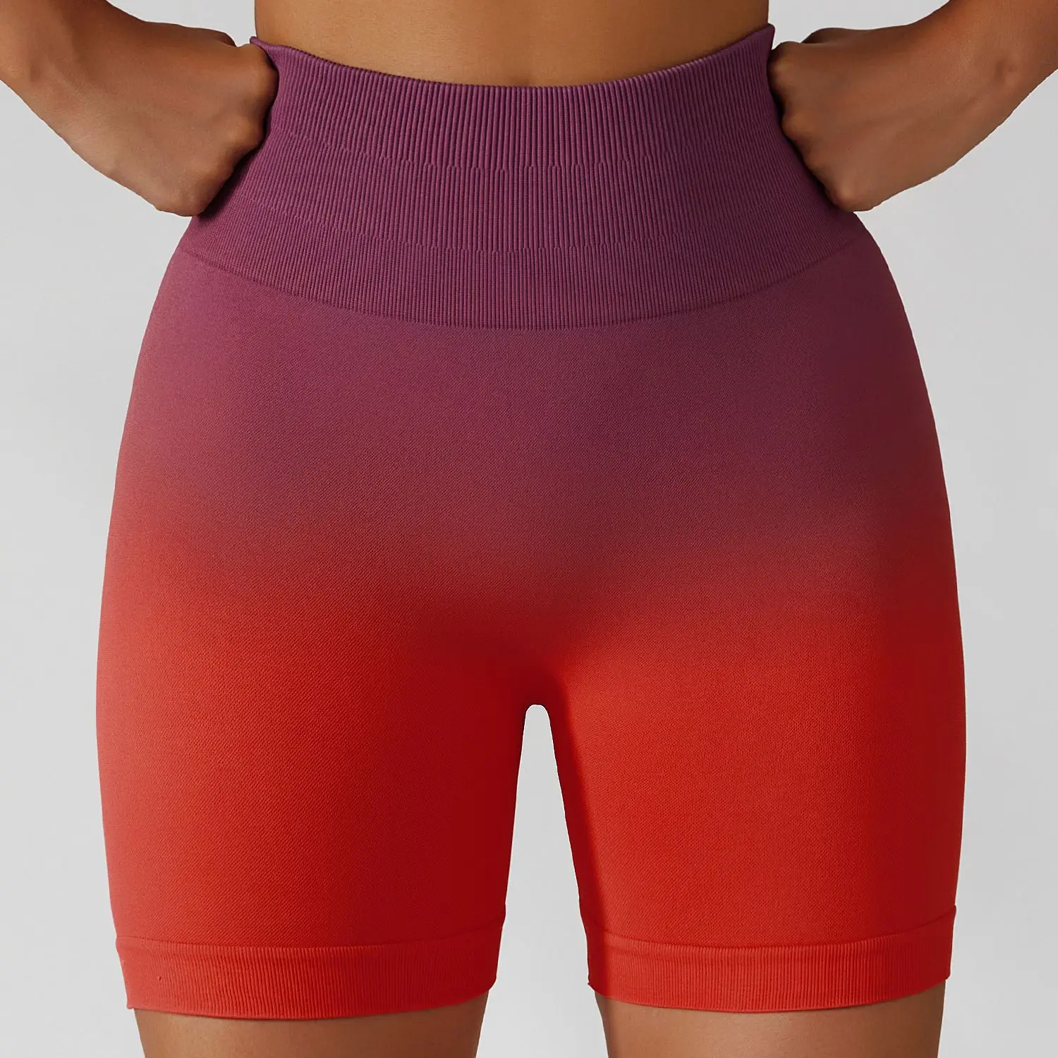 kr-tkie-spodenki-legginsy-peach-sklep-icardi-pl