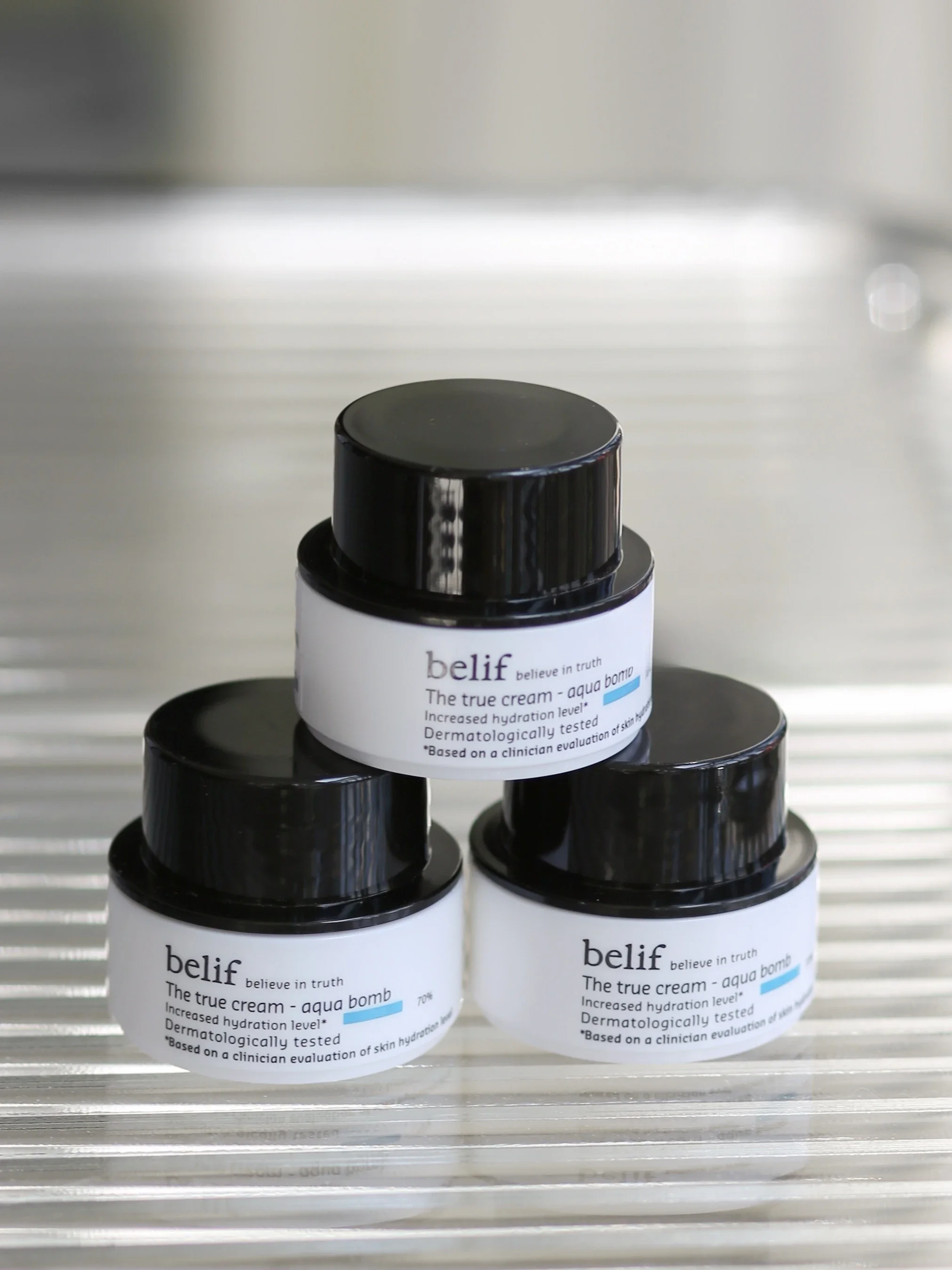 Belif The True Cream Moisturizing Bomb 10ml 3pcs 26 Hours Hydrating Korean Beauty Face Skin Care blossoming beauty hydrating