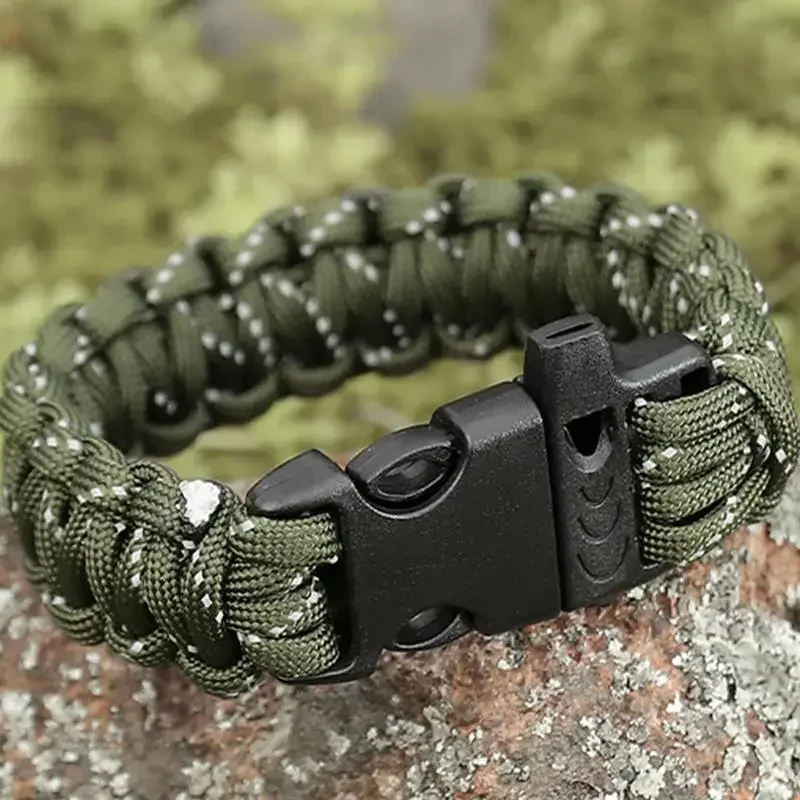 

Paracord Survival Bracelet Reflective Nine-Core Parachute Braided Rope Outdoor Emergency Escape EDCs Survival Bracelet Whistle