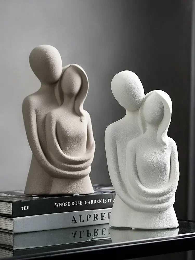 

Modern Resin Hugging Couple Character Adornments Home Livingroom Desktop Sculpture Crafts Bookcase Cabinet Figurines Decoration