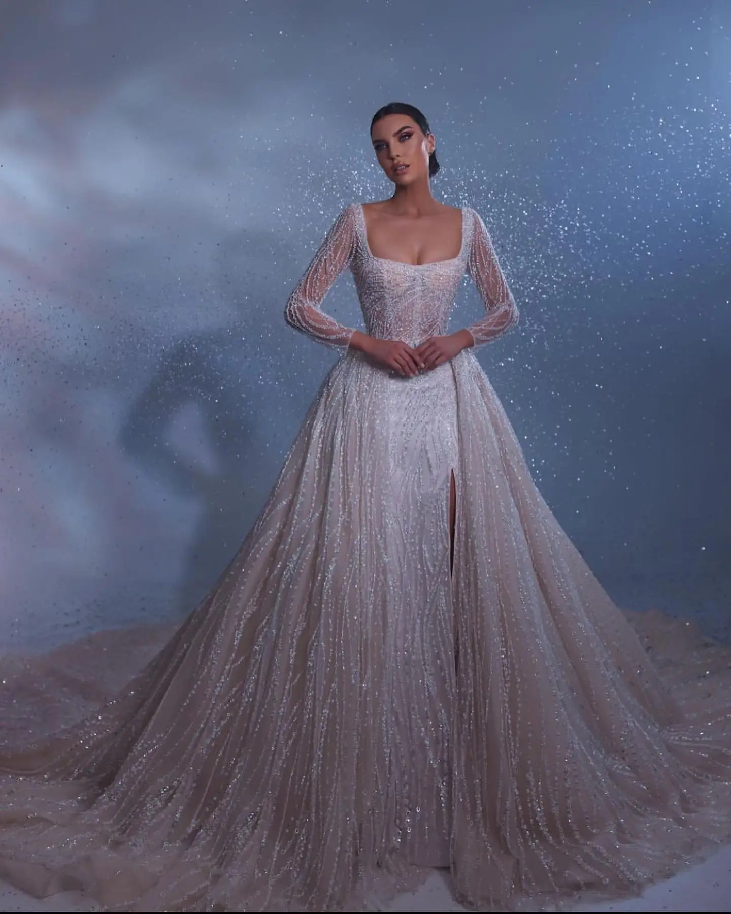 

Exquisite Wedding Dresses Square Collar Lace Long Sleeves Bridal Gowns Custom Made Sequined Split Vestido de novia