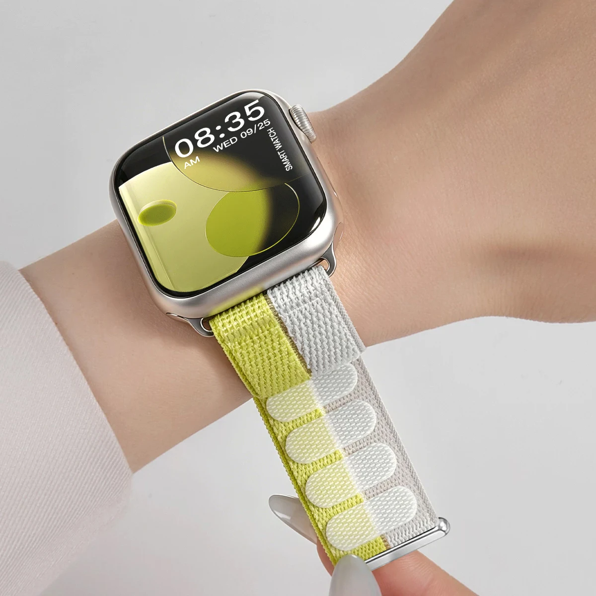 Sport Nylon Loop Strap for Smartwatch - Durable and Adjustable Band Bracelet