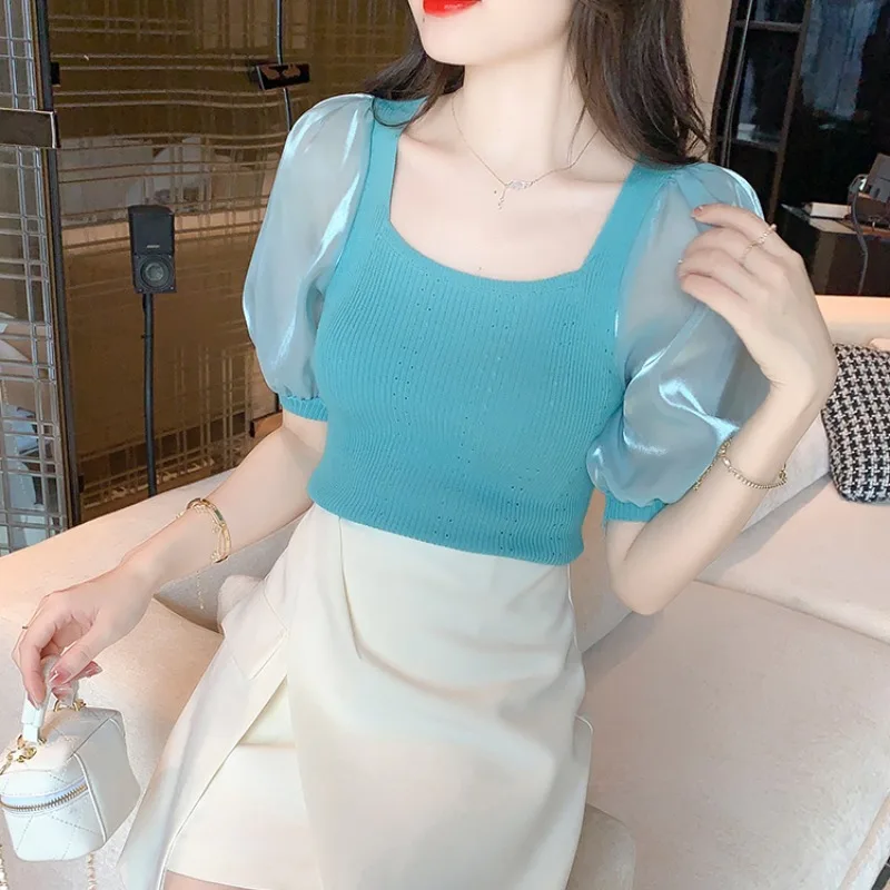 

2024 Summer New Chic French Pullover Square Neck Panel Pearlescent Bubble Sleeve Top Slim Fit and Thin Knitted Short Sleeve Tops