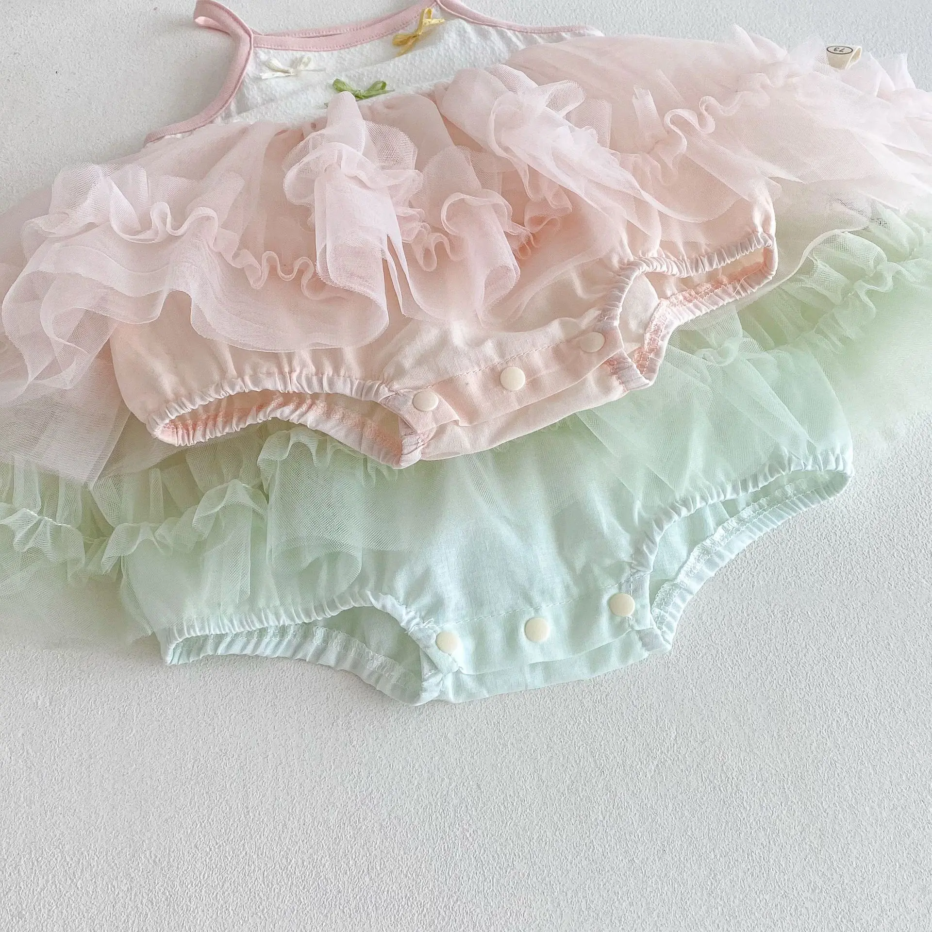 Cotton Baby Girl Bodysuit for Summer