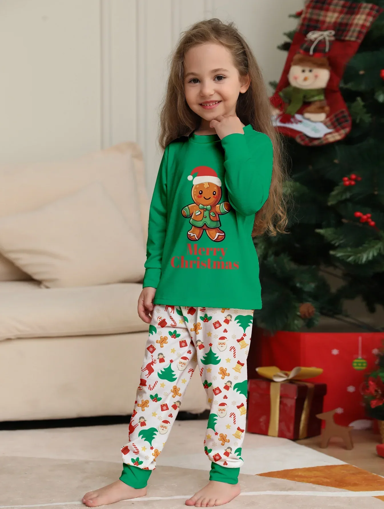 Merry Christmas Matching Pajamas Set 2024 New Cartoon Pattern 2 Pcs Suit Homewear Soft Cute Parent-child Clothes Family Look Pjs 4