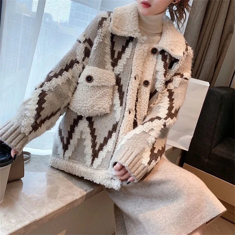 Spring Autumn New Sweater Jacket Women 2022 New Small Fragrance Lamb Wool Thickened Loose Korean Knitted Cardigan for Outer Wear
