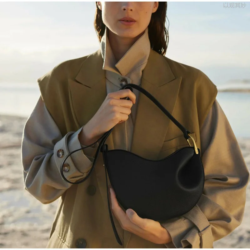 Рисунок 5 - Женская кожаная сумка под подмышки