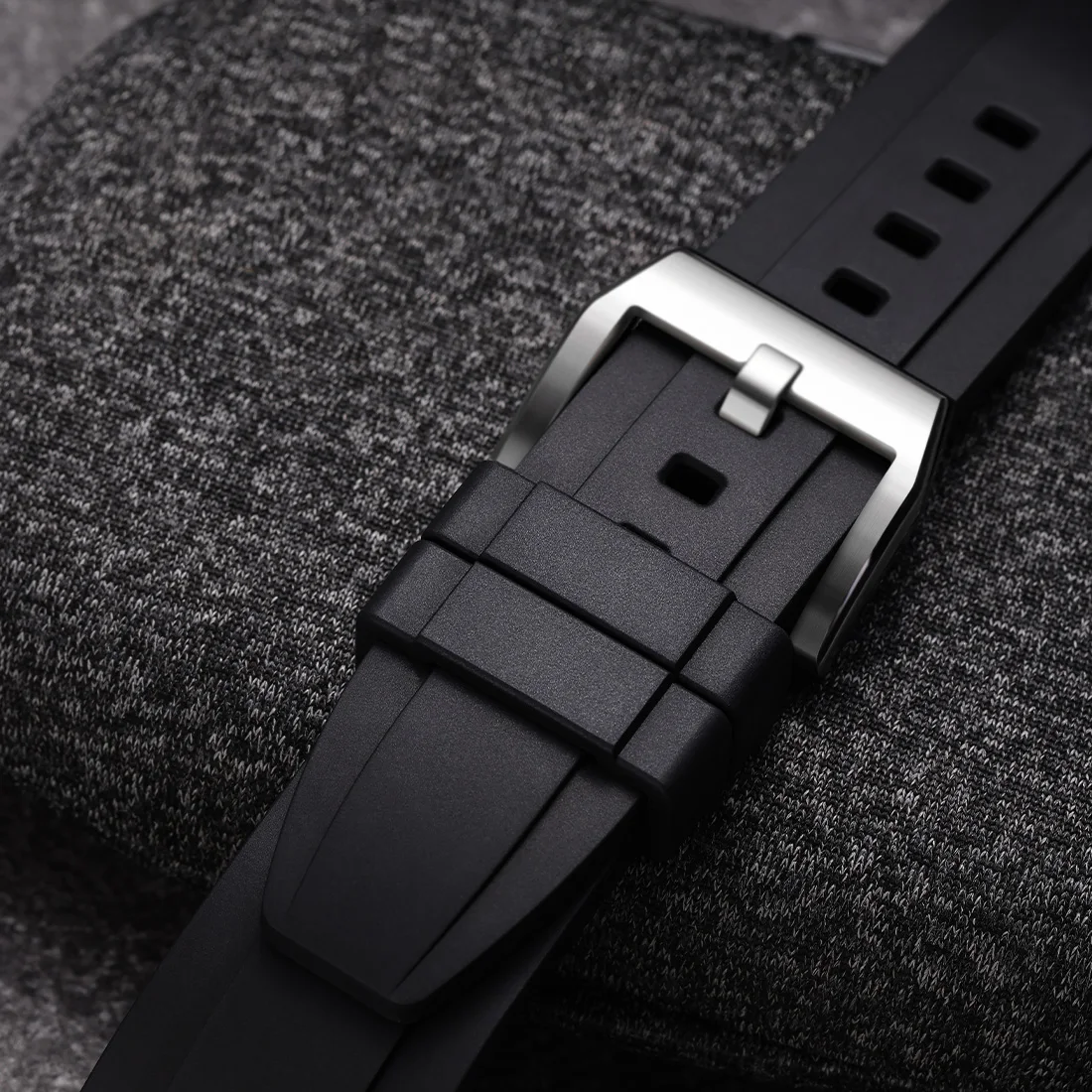 Versatile Quick Release Rubber Watch Strap - Premium Accessory Band