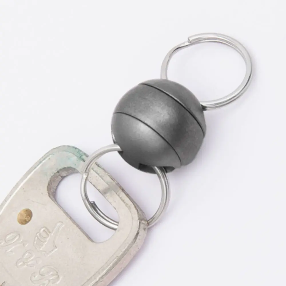 New Portable Titanium Alloy Keychain Ultra-light 360° Rotatable Brass Keychain Car Key Ring Outdoor Small Tool