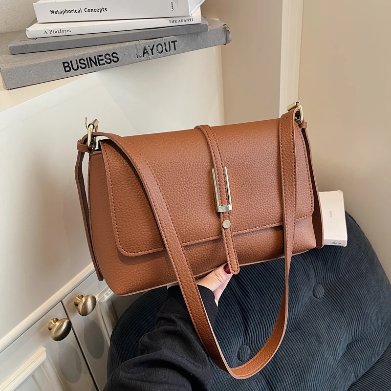 Umschlag Tasche Frauen Mode Unterarm Handtasche Solide Pu Leder Schulter Messenger Tasche Damen Elegante Achselhöhle Geldbörse Einfache Flap Bag