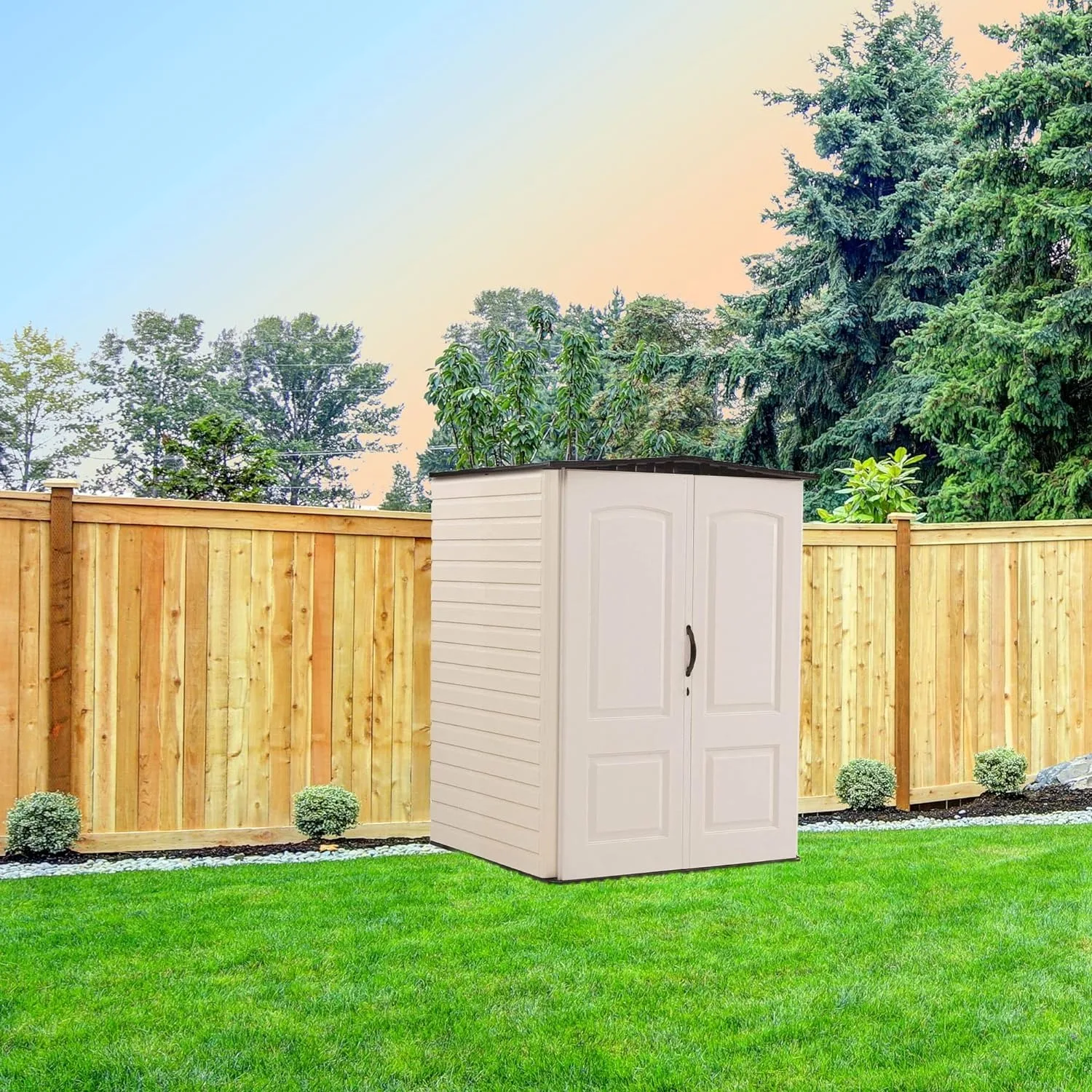 Rubbermaid Resin Weather Resistant Outdoor Storage Shed, 5 x 4 ft., Sandalwood/Onyx Roof, for Garden/Backyard/Home/Pool 4