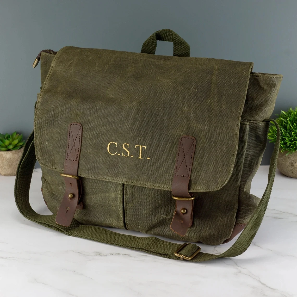 

Customed Messenger Bag Black or Green - Waxed Canvas Weekend Travel Bag printing with Initials