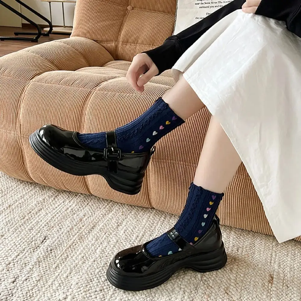 

Носки женские хлопковые с пятью пальцами, Модные дышащие короткие носки с сердечками средней длины, уличная одежда, носки с разрезом, 2 пары